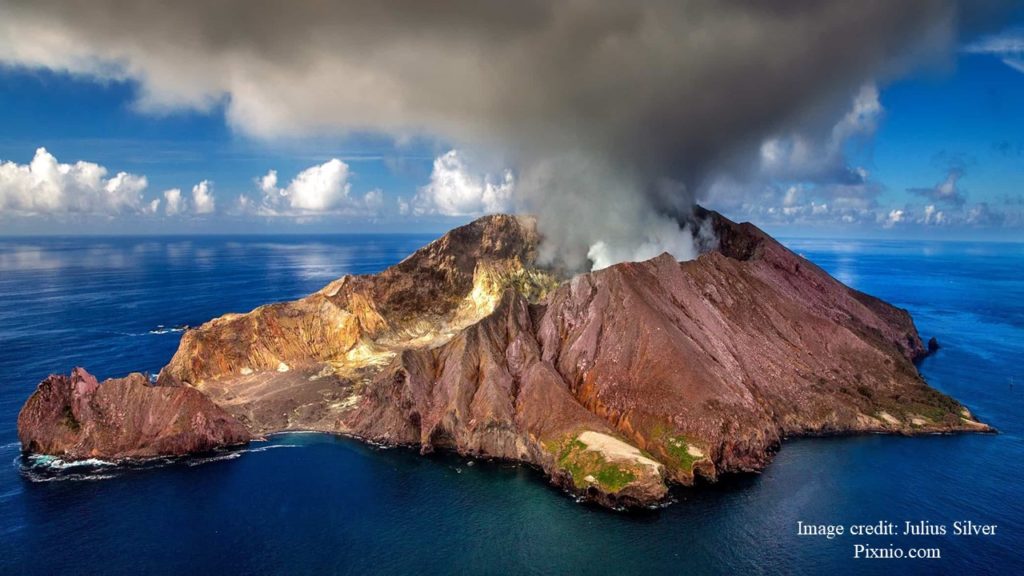 diving mauritius underwater waterfall